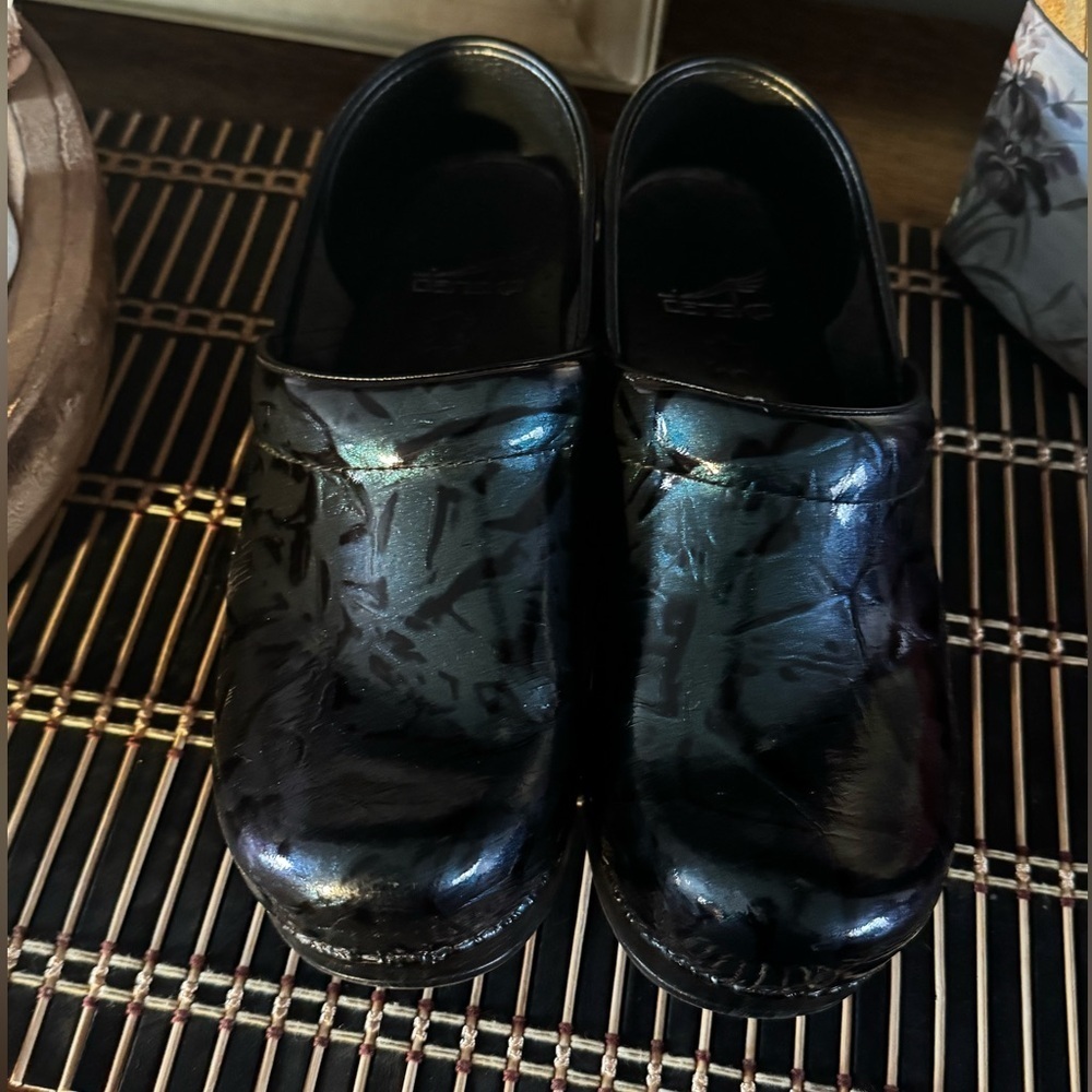 Dansko Nursing clogs 37 - Picture 1 of 9